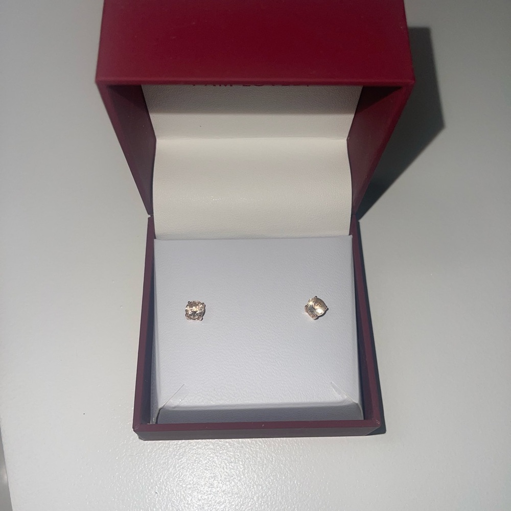 Helzberg 10k rose gold diamond earrings